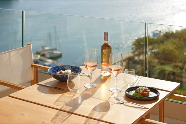 Circuito Spa, Masaje y Menú Degustación en Hotel Catalonia Mirador Des Port 4* (Maó, Menorca)