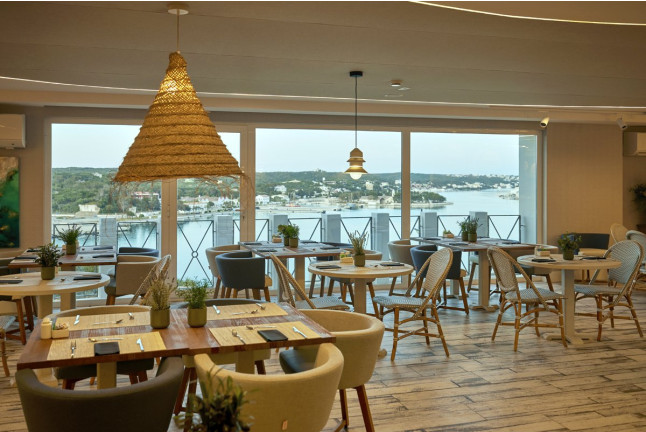 Circuito Spa, Masaje y Menú Degustación en Hotel Catalonia Mirador Des Port 4* (Maó, Menorca)