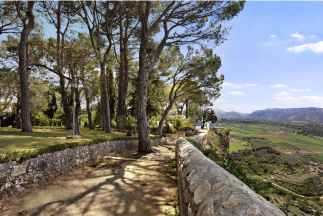 Spa y Masaje para dos en Hotel Catalonia Reina Victoria 4* (Ronda, Málaga)