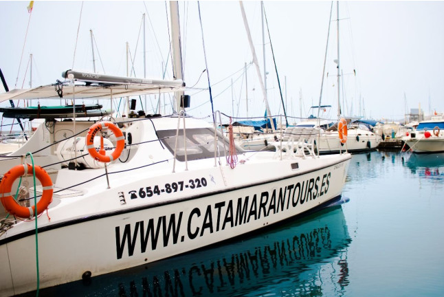 Paseo en Catamarán y Comida (Málaga)