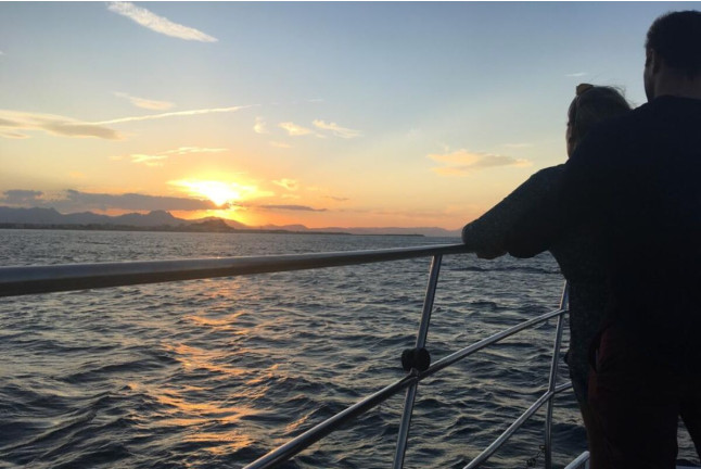 Paseo en Catamarán con Puesta de Sol hacia Cova Tallada (Denia / Jávea, Alicante)