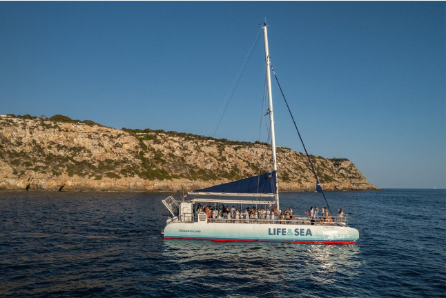 Salida en Catamarán con Opción a Comida (El Arenal, Mallorca)