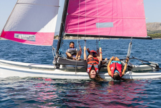 Experiencia en Catamarán (Puerto de Alcudia, Mallorca)