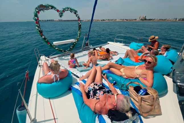 Paseo en Catamarán (Torrevieja, Alicante)
