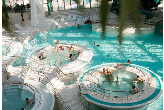 Escapada Cirque du Soleil: Caldea, Hotel 3* y Circo del Sol (Andorra)