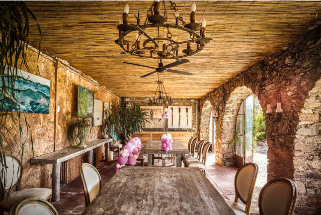 Visita Guiada al Celler Brugarol con Degustación de Vinos, Aceites y Productos B para dos en Finca Bell-Lloc (Palamós, Girona)