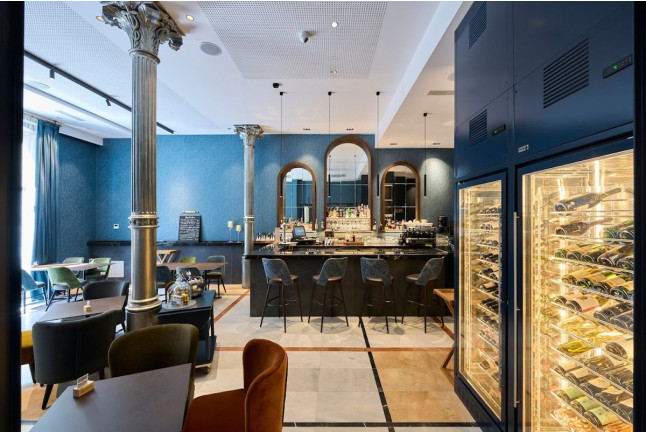 Circuito Spa, Masaje y Cena en Hotel Catalonia Plaza Catalunya 4* (Barcelona)