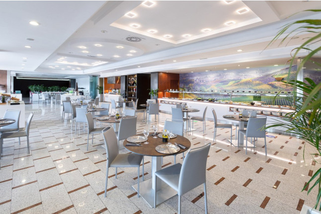 Cena para dos en Alexandre Hotel Frontair Congress 4* (Sant Boi, Barcelona)