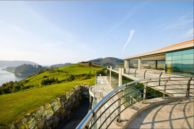 Circuito Spa y Comida o Cena Romántica para dos en Hotel Palacio de la Magdalena 4* (Soto del Barco, Asturias)