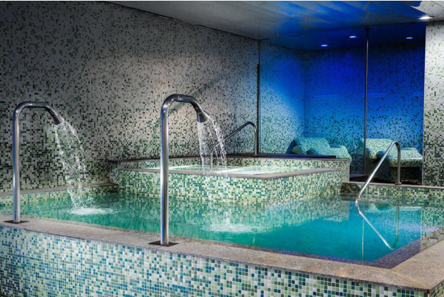 Spa y Cena para dos en Despacio Spa Centre del Hotel H10 Marina 4* (Barcelona)