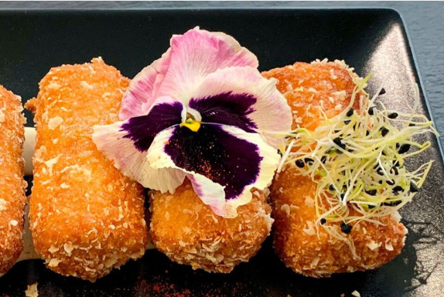 Circuito Spa y Comida o Cena Romántica para dos en Gran Hotel Don Manuel 4* (Cáceres)