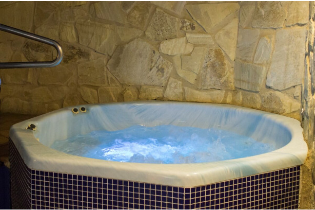 Cena Romántica y Spa para dos en Hotel & Spa Villa de Mogarraz 4* (Salamanca)