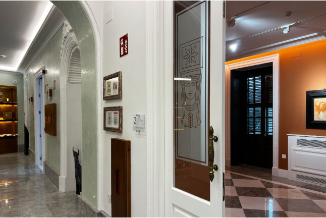 Visita Guiada a The Sherry Gallery - Centro Cultural Palacio San Dionisio con Cata de Vinos (Jerez de la Frontera, Cádiz)