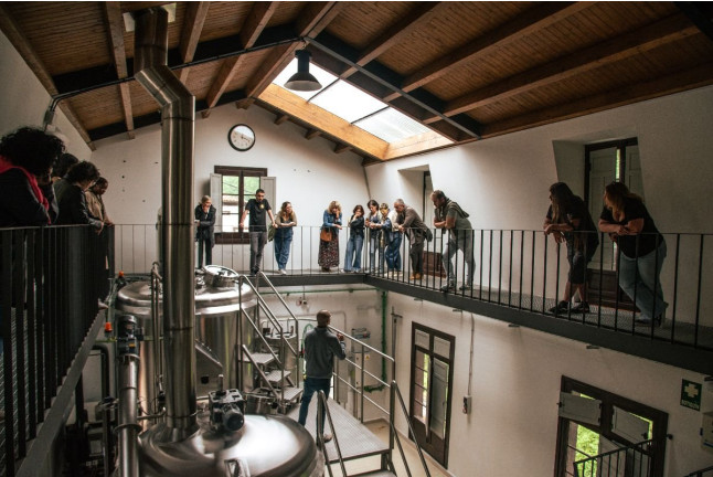 Experiencia La Victoria: Visita, Cata y Maridaje de Quesos en ORDUM Cerveza de Asturias (Asturias)