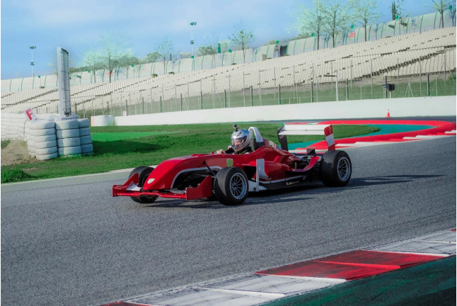 Conduce un Fórmula 2.0 en Circuito de Calafat (Ametlla de Mar, Tarragona)