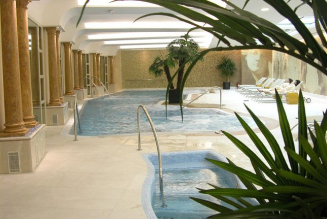 Circuito Spa y Desayuno en Hotel Beatriz Toledo Auditorium & Spa 4* (Toledo)
