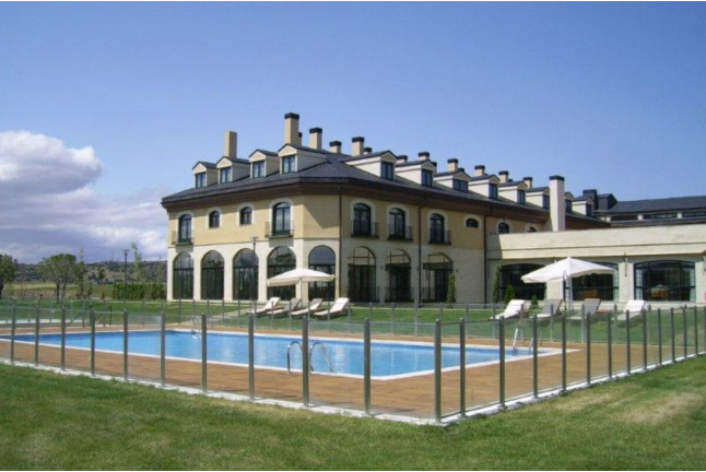 Circuito Spa y Masaje 40' para dos en el Hotel Fontecruz Ávila 4* (Ávila)