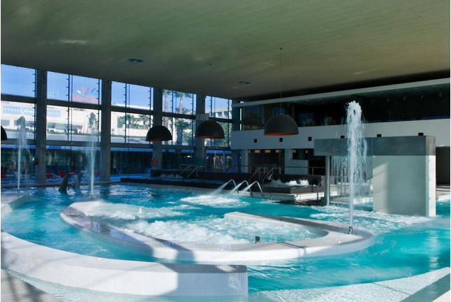 Circuito Spa y Masaje Relajante en Aquum Spa (La Pineda, Tarragona)