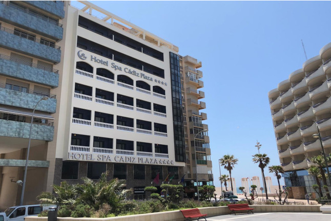 Circuito Spa Privado para dos en Hotel Spa Cádiz Plaza 4* (Cádiz)