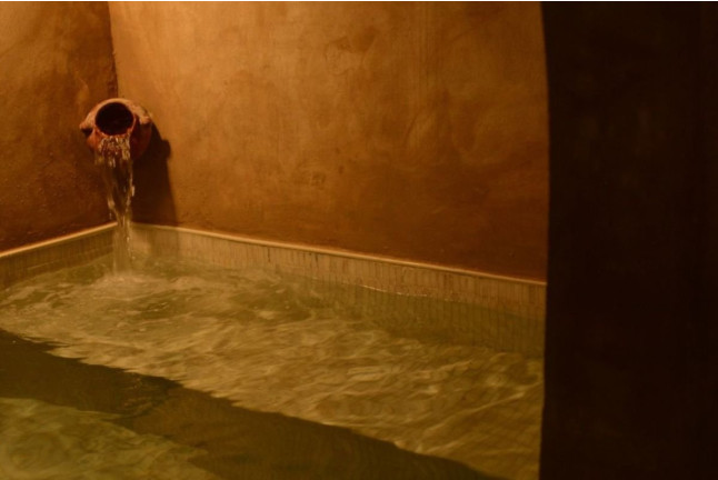 Circuito Termal, Kessa Tradicional y Masaje Corporal Relajante  en Al-Benalmá Hammam Spa (Benalmádena, Málaga)