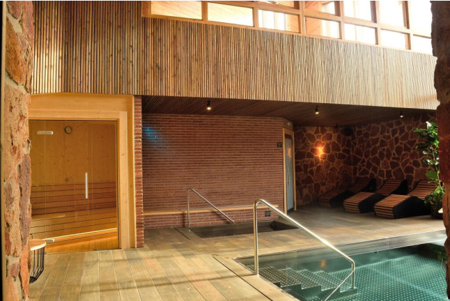Circuito Termal Familiar en Spa & Wellness Roca Vermella (Prades, Tarragona)