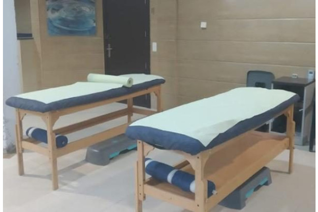 Circuito de Fisioterapia Hidrotermal de Salud para dos en Theramar (Gijón, Asturias)
