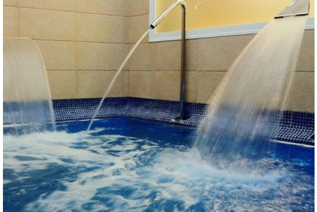 Circuito Termal y Masaje en Balneario de Villavieja 3* (La Vilavella, Castellón)