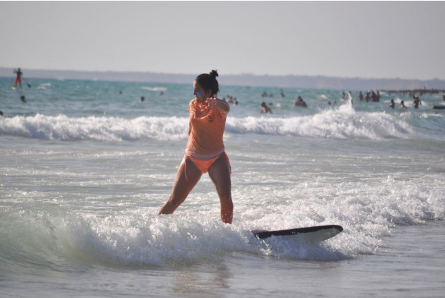 Clase de Surf en Pareja (Zahara de los Atunes, Cádiz)