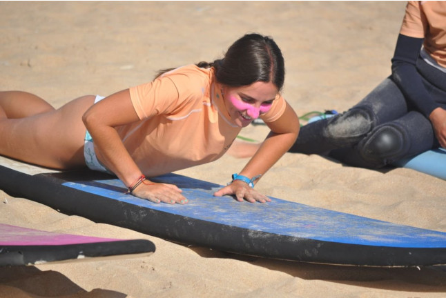 Clase de Surf en Pareja (Zahara de los Atunes, Cádiz)