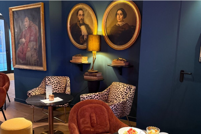 Comida o Cena para dos en Hotel Boutique Divino (Figueres, Girona)