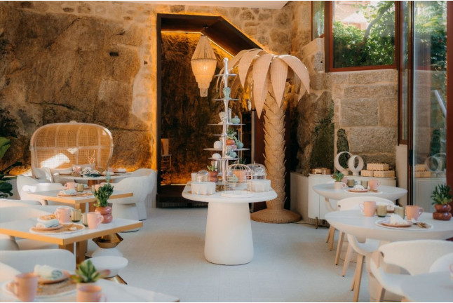 Plan Gourmet en Sanxenxo: Menú de Pases en Aldea Calma (Pontevedra)