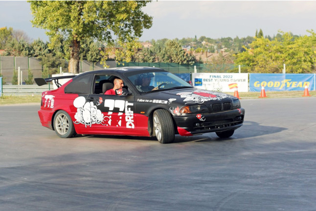 Curso de Conducción Drift con BMW Serie 3 Kit M (Barcelona / Madrid)