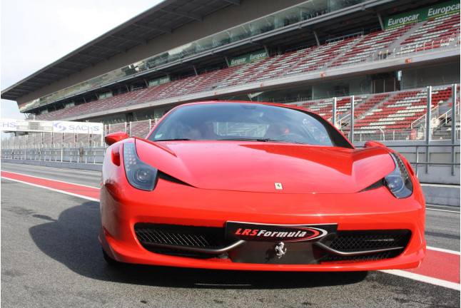 Conducir un Ferrari F458 F1 ITALIA (3 Circuitos)