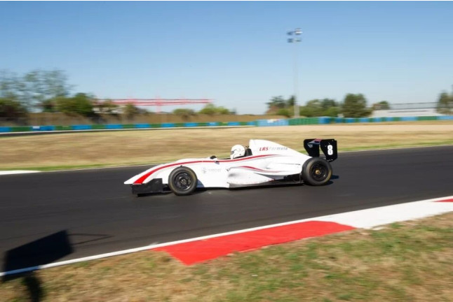 Conducir Formula Renault, Fórmula 1 y Comida en Circuito de Portimao (Algarve, Portugal)