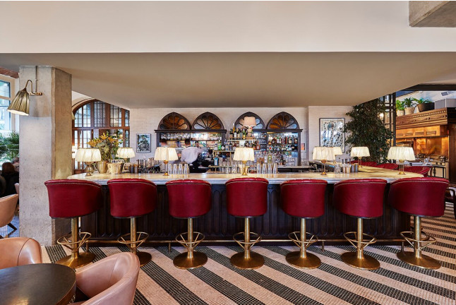 Masaje, Piscina Climatizada, Sauna y Comida o Brunch en Cowshed Spa - Soho House Barcelona (Barcelona)