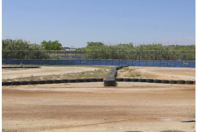 Curso DESDE CERO sobre Tierra: Curso de Conducción de una Moto HONDA CRF100 (Cheste, Valencia)