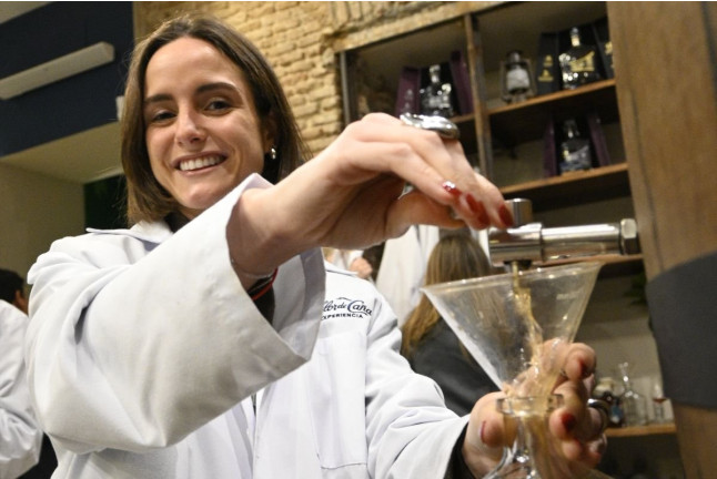 Crea Tu Propia Botella en Flor de Caña Experiencia (Salamanca, Madrid)