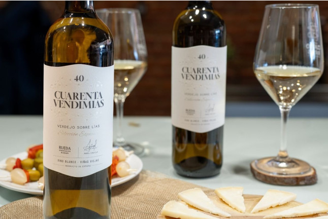 Experiencia Cuarenta Vendimias: Visita y Cata en Bodega Cuatro Rayas (La Seca, Valladolid)
