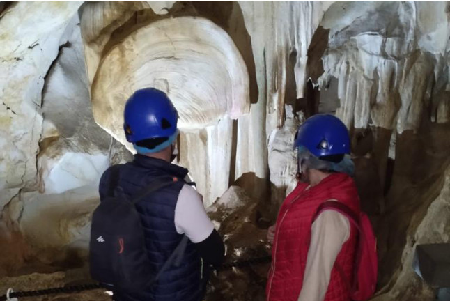Entrada a Cueva del Puerto (Calasparra, Murcia)