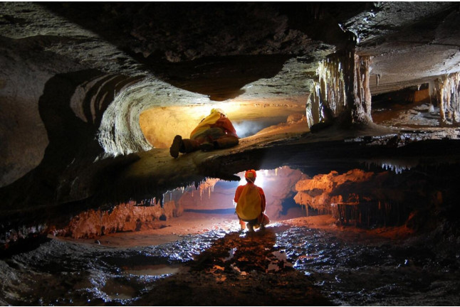 Visita a una Cueva (País Vasco)