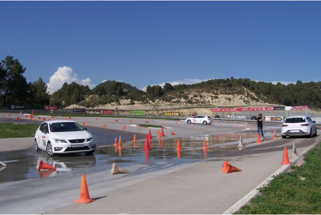 Curso Bautizo de Conducción Segura para dos (Castelloli, Barcelona)