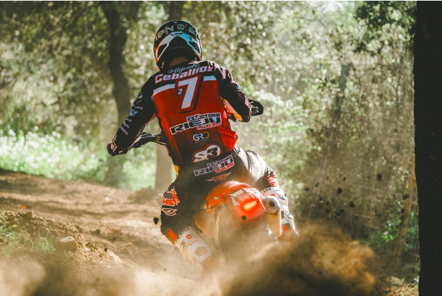 Excursión de Enduro con Snack (L'Ametlla del Vallès, Barcelona)