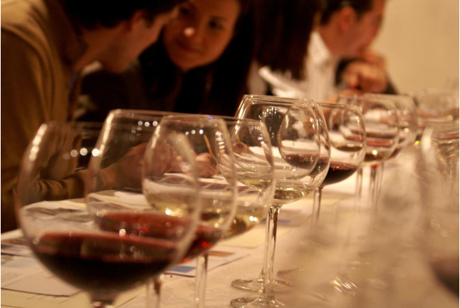Visita-Curso de Enología y Degustación en Bodega para dos (Barcelona)