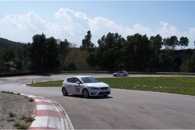 Drive Control: Curso Bautizo de Conducción Segura (Barcelona)