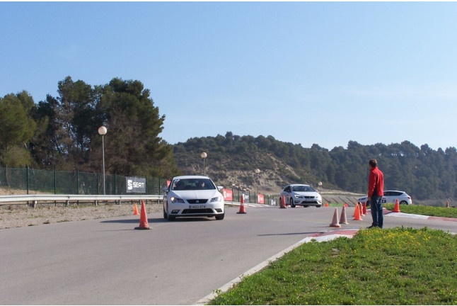 Drive Control: Curso Bautizo de Conducción Segura (Barcelona)