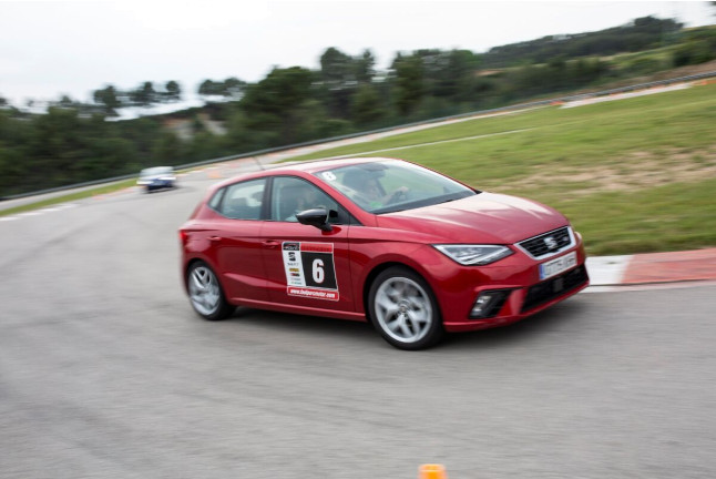 Drive Control: Curso Bautizo de Conducción Segura (Barcelona)