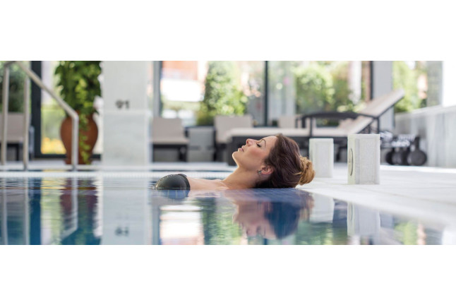 Circuito Spa, Masaje Relajante y Cena en Pareja en Hipotels Barrosa Palace & Spa 5* (Chiclana de la Frontera, Cádiz)
