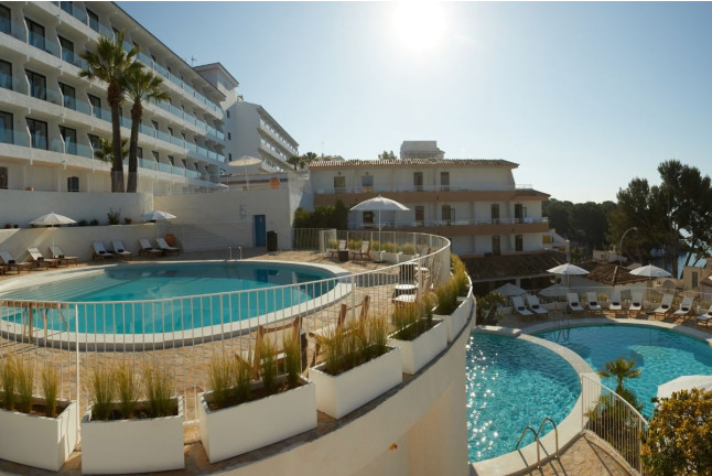 Day Pass de Tarde con Cena Buffet en Hotel Inmood Aucanada 4*Sup (Alcúdia, Mallorca)