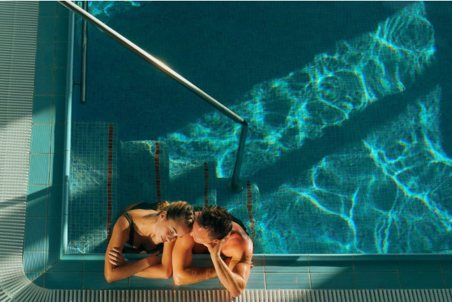 Day Pass con Circuito Spa, Piscina, Hamaca y Almuerzo Buffet para dos en Thalasso Gloria Amadores (Amadores, Gran Canaria)
