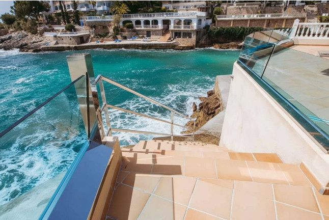 DayPass: Masaje, Piscina, Solarium y Acceso Directo al Mar en Sabai Thai Massage del Hotel Europe Playa Marina 4* (Ses Illetes, Mallorca)